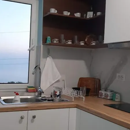 Apartment Village *